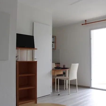 Appartement T2 Avec Balcon, Parking Et Piscine, Proche Commodites - Fr-1-535-32 La Rochelle (Charente-Maritime) Exterior photo